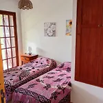 Eden House * פורט וילג'