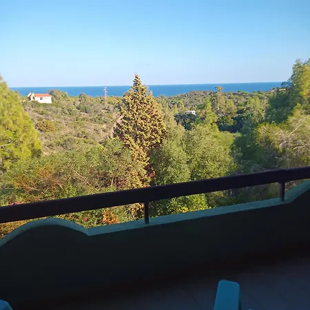 Eden House בית נופש